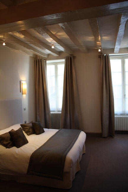 O Prestige Hotel Bauge-en-Anjou Room photo